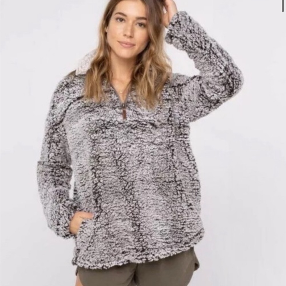 Thread & Supply Lazy Sunday Gray Sherpa Quarter Zip Pullover Sweater M